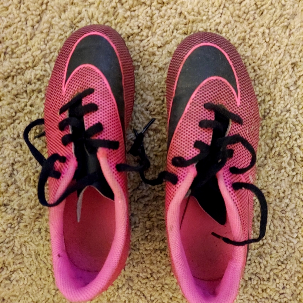 Nike kids soccer cleats